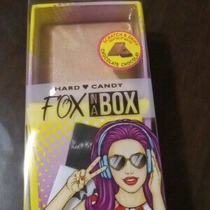 Hard Candy Fox In A Box Bronzer, 1343 Party Girl, 0.25 oz